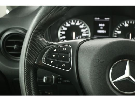 Mercedes-Benz Vito CDI Lang 140PK | Airco | Cruise | 3 Zits | Parkeersens. ActivLease financial lease