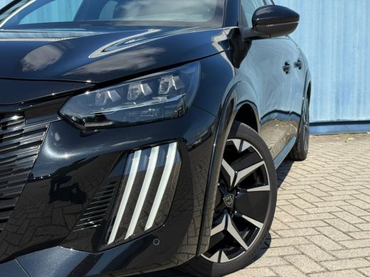 Peugeot 208 1.2 Hybrid 145 e-DCS6 GT 360 camera | Keyless | Sfeer verlichting | Adeptieve cruise control | Do... ActivLease financial lease