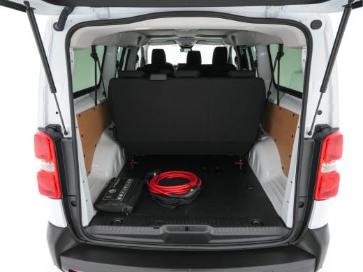 Peugeot Expert Long 75 kWh Facelift [ 9-Pers. ] [ 3-Fase-11 kW] {SoH-98%} (INCL-BTW) *NAVI-FULLMAP | CAMERA | DI... ActivLease financial lease
