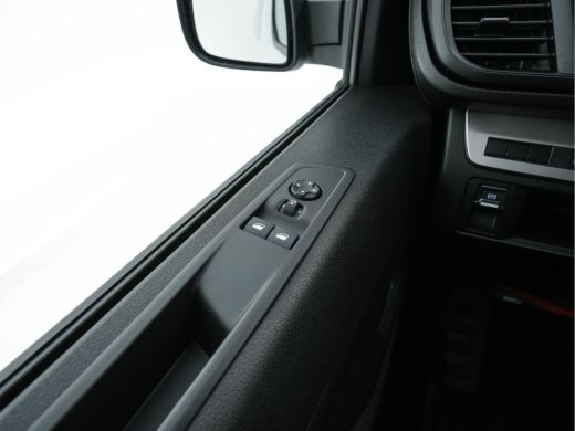 Peugeot Expert Long 75 kWh Facelift [ 9-Pers. ] [ 3-Fase-11 kW] {SoH-98%} (INCL-BTW) *NAVI-FULLMAP | CAMERA | DI... ActivLease financial lease