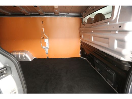 Renault Trafic 2.0 dCi T29 L2H1 | Airco | Cruise | 3 Zits | Trekhaak | Carplay | Parkeersens. ActivLease financial lease