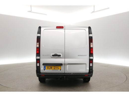 Renault Trafic 2.0 dCi T29 L2H1 | Airco | Cruise | 3 Zits | Trekhaak | Carplay | Parkeersens. ActivLease financial lease