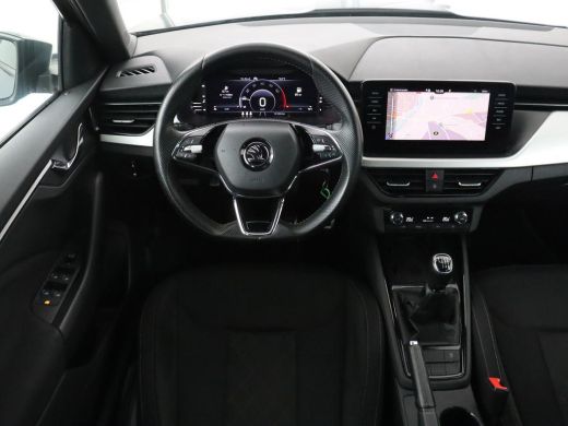 Skoda Kamiq 1.0 TSI Sport | Virtual Cockpit | Carplay | Navigatie | Sportstoelen | 17'' | Full LED | Climate ... ActivLease financial lease