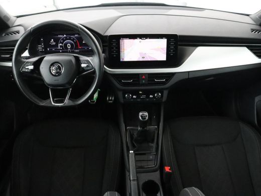 Skoda Kamiq 1.0 TSI Sport | Virtual Cockpit | Carplay | Navigatie | Sportstoelen | 17'' | Full LED | Climate ... ActivLease financial lease