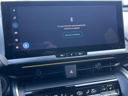Toyota C-HR 2.0 Plug-in Hybrid 220 Premi&egrave;re Edition | Panoramadak | JBL premium audio | Camera's rondom | Led... ActivLease financial lease