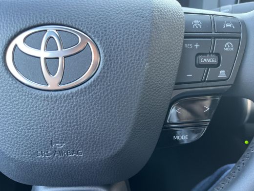 Toyota C-HR 2.0 Plug-in Hybrid 220 Premi&egrave;re Edition | Panoramadak | JBL premium audio | Camera's rondom | Led... ActivLease financial lease