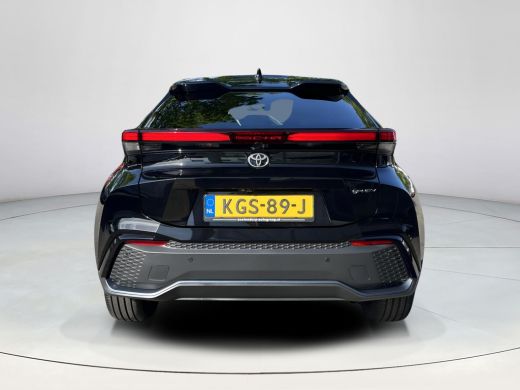 Toyota C-HR 2.0 Plug-in Hybrid 220 Premi&egrave;re Edition | Panoramadak | JBL premium audio | Camera's rondom | Led... ActivLease financial lease
