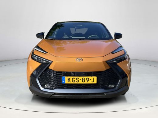 Toyota C-HR 2.0 Plug-in Hybrid 220 Premi&egrave;re Edition | Panoramadak | JBL premium audio | Camera's rondom | Led... ActivLease financial lease