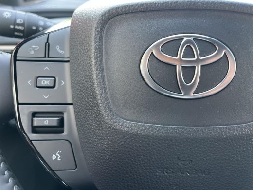 Toyota C-HR+ Executive AWD 77 kWh | Executive plus pack | Metal oxide/ zwart dak | Nieuw uit voorraad leverbaar | ActivLease financial lease