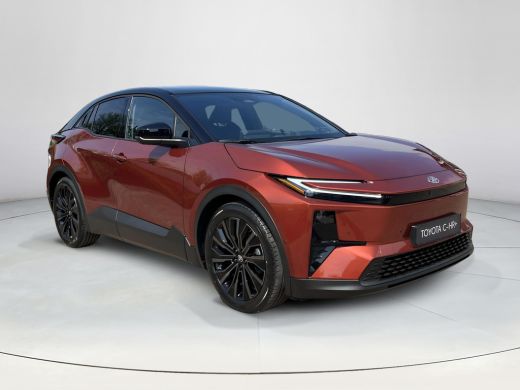Toyota C-HR+ Executive AWD 77 kWh | Executive plus pack | Metal oxide/ zwart dak | Nieuw uit voorraad leverbaar | ActivLease financial lease