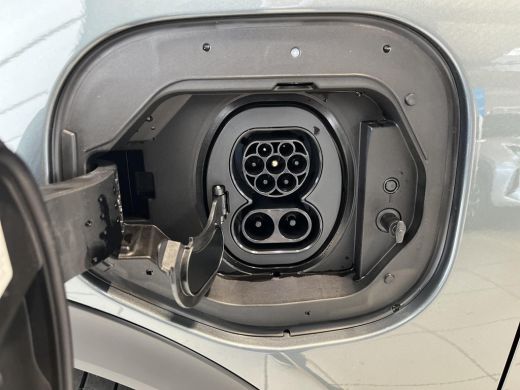 Toyota C-HR+ Executive AWD 77 kWh | Plus Pack | &euro; 3.000 extra inruilwaarde | ActivLease financial lease