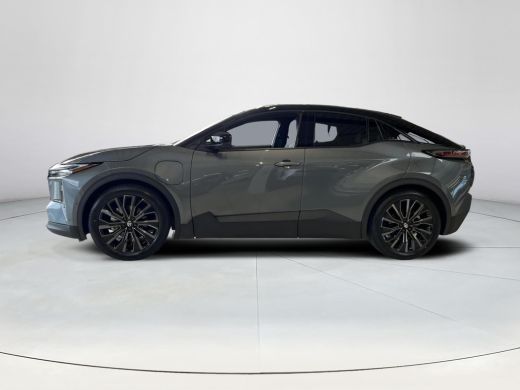 Toyota C-HR+ Executive AWD 77 kWh | Plus Pack | &euro; 3.000 extra inruilwaarde | ActivLease financial lease