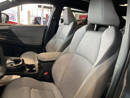 Toyota C-HR+ Executive AWD 77 kWh | Plus Pack | &euro; 3.000 extra inruilwaarde | ActivLease financial lease