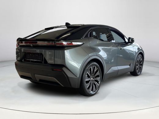 Toyota C-HR+ Executive AWD 77 kWh | Plus Pack | &euro; 3.000 extra inruilwaarde | ActivLease financial lease