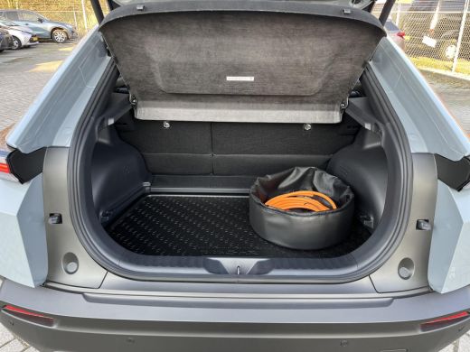 Toyota C-HR+ First Edition 77 kWh | All-in prijs | ActivLease financial lease