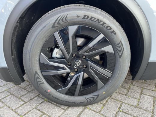 Toyota C-HR+ First Edition 77 kWh | All-in prijs | ActivLease financial lease