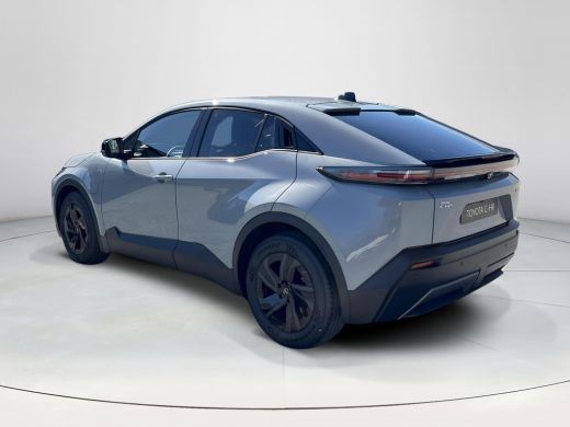Toyota C-HR+ First Edition 77 kWh **MANHATTAN GREY/ ELEKTRISCH/ NIEUWE AUTO** ActivLease financial lease