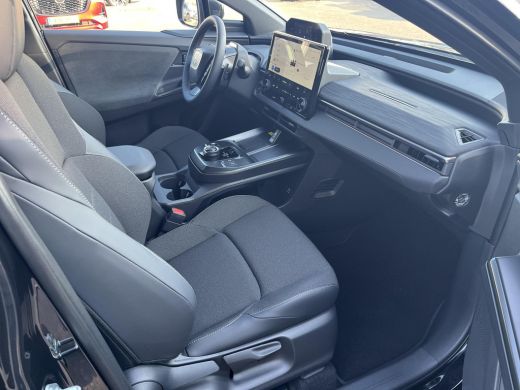 Toyota C-HR+ First Edition 77 kWh | Navigatie | Apple CarPlay/Android auto | Achteruitrijcamera | Elektrische ... ActivLease financial lease