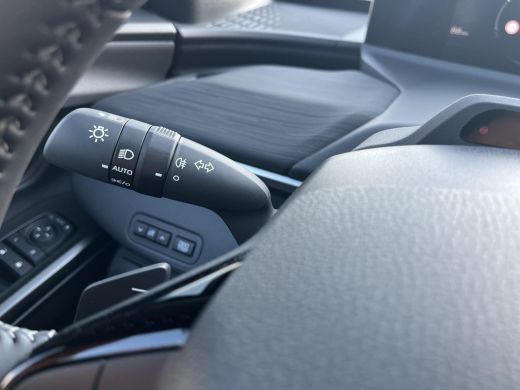 Toyota C-HR+ First Edition 77 kWh | Navigatie | Apple CarPlay/Android auto | Achteruitrijcamera | Elektrische ... ActivLease financial lease