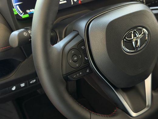 Toyota RAV4 2.5 PHEV AWD 306PK | ☑️ Nieuwe auto ☑️ | 0 km 1500KG trekgew. | HUD | Camera | LED | Elek. klep |... ActivLease financial lease