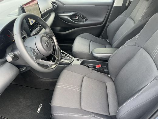Toyota Yaris 1.5 Hybrid 115 Dynamic | 2026 model | Comfort Pack | Celestite Grey | Nieuw uit voorraad ActivLease financial lease