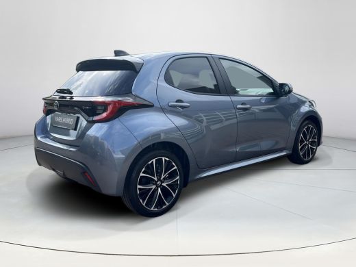 Toyota Yaris 1.5 Hybrid 115 Dynamic | 2026 model | Comfort Pack | Celestite Grey | Nieuw uit voorraad ActivLease financial lease