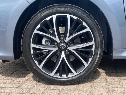 Toyota Yaris 1.5 Hybrid 115 Dynamic | 2026 model | Comfort Pack | Celestite Grey | Nieuw uit voorraad ActivLease financial lease