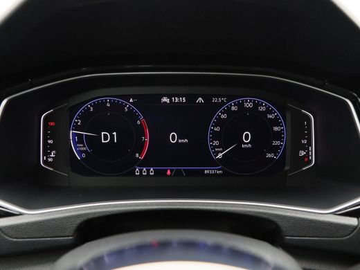 Volkswagen T-Roc 1.5 TSi 150 Pk Automaat Sport Business R-Line | Black Style | Camera | Stoelverwarming | Adaptive... ActivLease financial lease