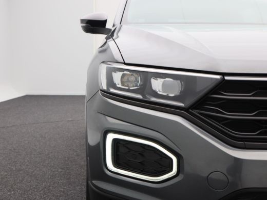Volkswagen T-Roc 1.5 TSi 150 Pk Automaat Sport Business R-Line | Black Style | Camera | Stoelverwarming | Adaptive... ActivLease financial lease