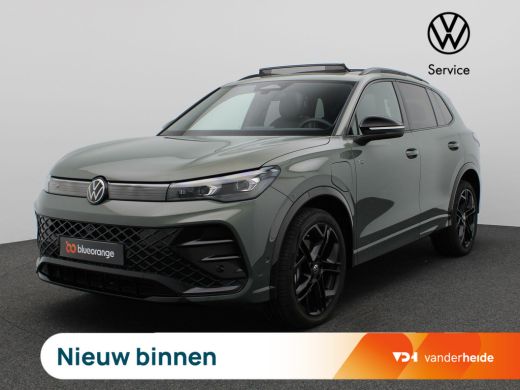 Volkswagen Tiguan 1.5 eHybrid R-Line Edition 272PK DSG Pano-Schuifdak, Black Style, Trekhaak, 20" LM Velgen, Leder,...