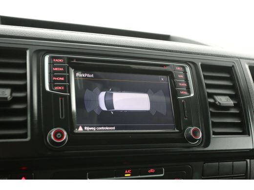 Volkswagen Transporter 2.0 TDI 150PK L1H1 | Airco | Cruise | Parkeersens | Trekhaak | 18"LMV ActivLease financial lease