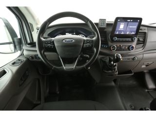 Ford Transit 2.0 TDCI 170PK L2H2 | 2800kg Trekgew. | Traanplaat | Trekhaak | Airco | Camera | Cruise | Carplay...
