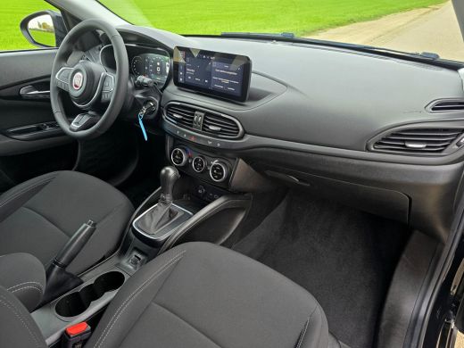 Fiat Tipo 1.5 Hybrid City - AUTOMAAT - 130 Pk - Euro 6 - Navi - ParkeerCamera ActivLease financial lease