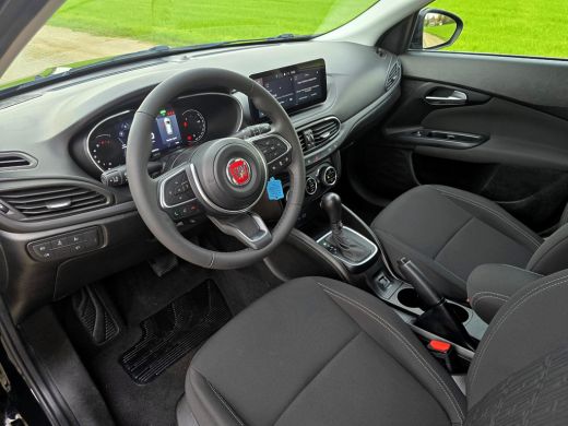 Fiat Tipo 1.5 Hybrid City - AUTOMAAT - 130 Pk - Euro 6 - Navi - ParkeerCamera ActivLease financial lease