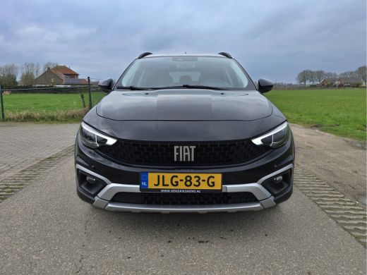 Fiat Tipo 1.5 Hybrid City - AUTOMAAT - 130 Pk - Euro 6 - Navi - ParkeerCamera ActivLease financial lease