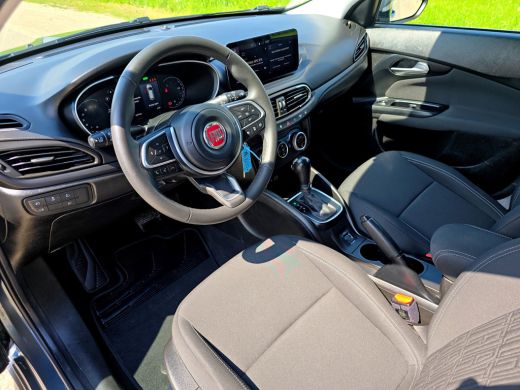 Fiat Tipo Stationwagon 1.5 Hybrid City - 150 Pk - ParkeerCamera - Adaptive Cruise Control - Climate control ActivLease financial lease