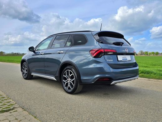 Fiat Tipo Stationwagon 1.5 Hybrid City - 150 Pk - ParkeerCamera - Adaptive Cruise Control - Climate control ActivLease financial lease