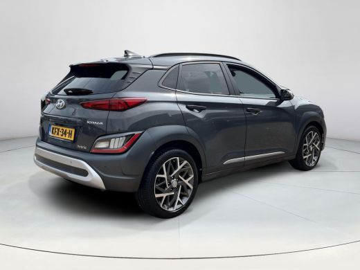 Hyundai Kona 1.6 GDI HEV Premium Select | Stoelverwarming | Adaptieve CC | HUD | Rijklaarprijs! ActivLease financial lease