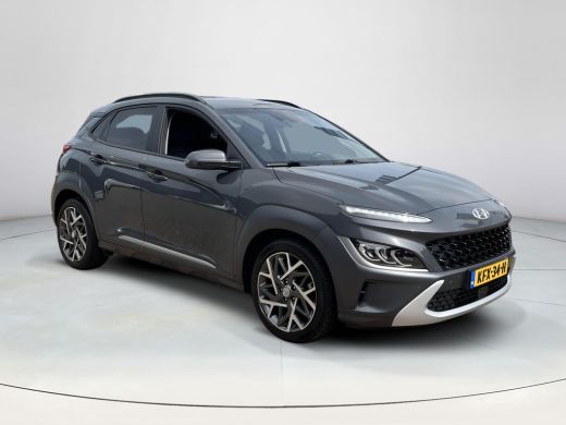 Hyundai Kona 1.6 GDI HEV Premium Select | Stoelverwarming | Adaptieve CC | HUD | Rijklaarprijs! ActivLease financial lease