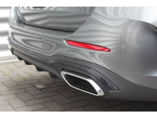 Mercedes-Benz C-Klasse ESTATE 300e 313PK AMG LINE AUTOMAAT / NAVI / LEDER / CLIMA / FULL-LED / PDC / 18" LMV / PANO. DAK... ActivLease financial lease
