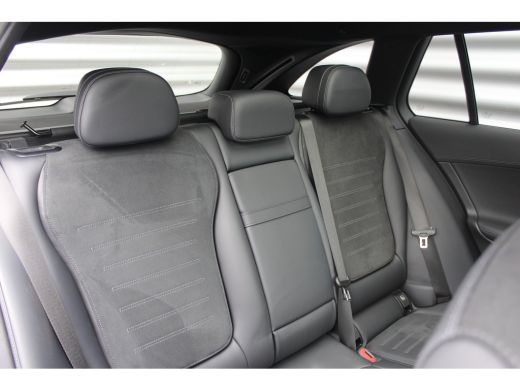 Mercedes-Benz C-Klasse ESTATE 300e 313PK AMG LINE AUTOMAAT / NAVI / LEDER / CLIMA / FULL-LED / PDC / 18" LMV / PANO. DAK... ActivLease financial lease
