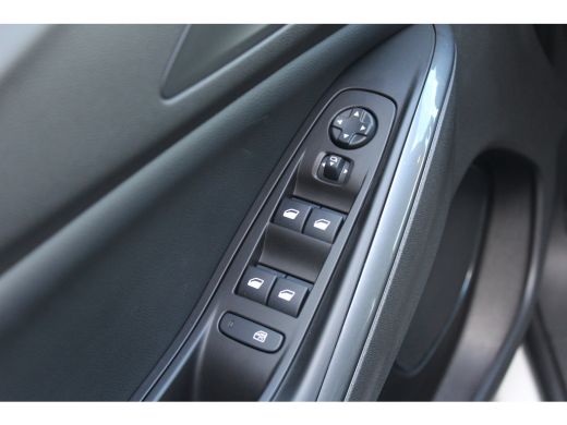 Opel Grandland X 1.6 TURBO 225PK HYBRID ELEGANCE AUTOMAAT / NAVI / LEDER / CLIMA / FULL-LED / AGR / PDC / 18" LMV ... ActivLease financial lease