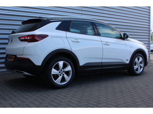 Opel Grandland X 1.6 TURBO 225PK HYBRID ELEGANCE AUTOMAAT / NAVI / LEDER / CLIMA / FULL-LED / AGR / PDC / 18" LMV ... ActivLease financial lease