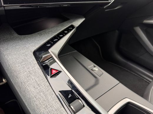 Peugeot 3008 1.2 Hybrid 145PK GT | Navigatie | Camera | Parkeersensoren | Elektrische Bedienbare Kofferbak | D... ActivLease financial lease