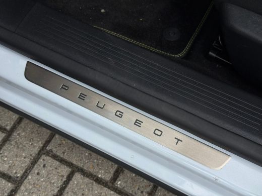 Peugeot 408 1.2 PureTech GT 130 EAT8 Alcantara bekleding | 360 Camera | Focal | Keyless | Elektrische achterk... ActivLease financial lease