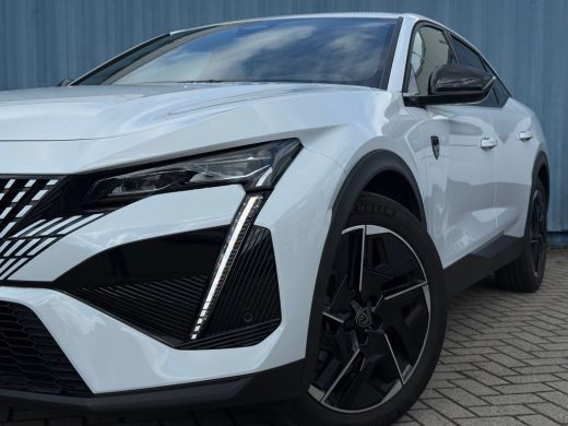 Peugeot 408 1.2 PureTech GT 130 EAT8 Alcantara bekleding | 360 Camera | Focal | Keyless | Elektrische achterk... ActivLease financial lease