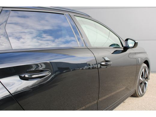 Peugeot e-308 GT 54 kWh | 3-Fase | Navigatie | 360 graden camera | Stoelverwarming | Alcantara | Stuurverwarming | ActivLease financial lease