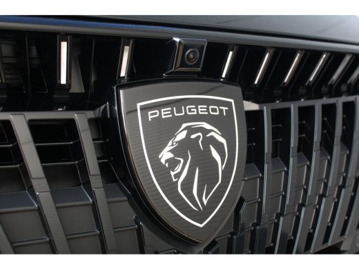 Peugeot e-308 GT 54 kWh | 3-Fase | Navigatie | 360 graden camera | Stoelverwarming | Alcantara | Stuurverwarming | ActivLease financial lease