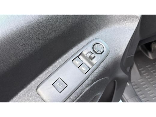 Peugeot Partner Standaard - Elektrisch | Elektrisch verstelbare en verwarmbare buitenspiegels | Parkeersensoren a... ActivLease financial lease