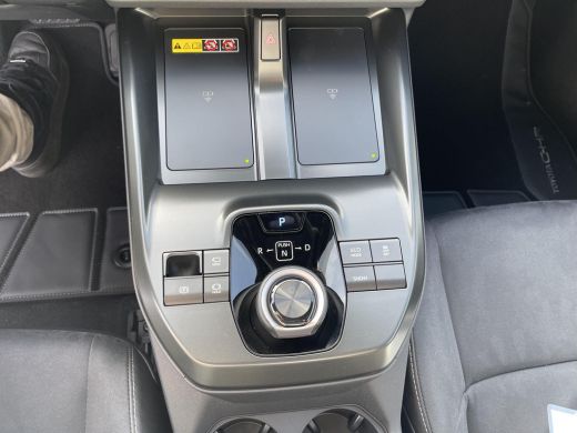 Toyota C-HR+ Executive AWD 77 kWh ActivLease financial lease